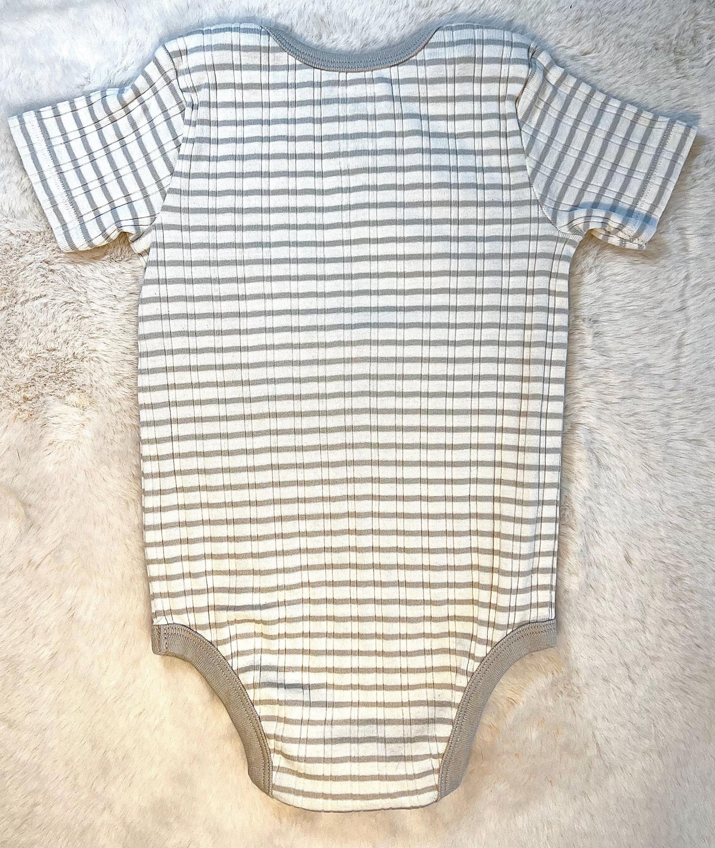 Baby bodysuit with cute chipmunk, gift for baby shower, newborn romper, gift from grandma, baby announcement gift, monthly milestone outfit