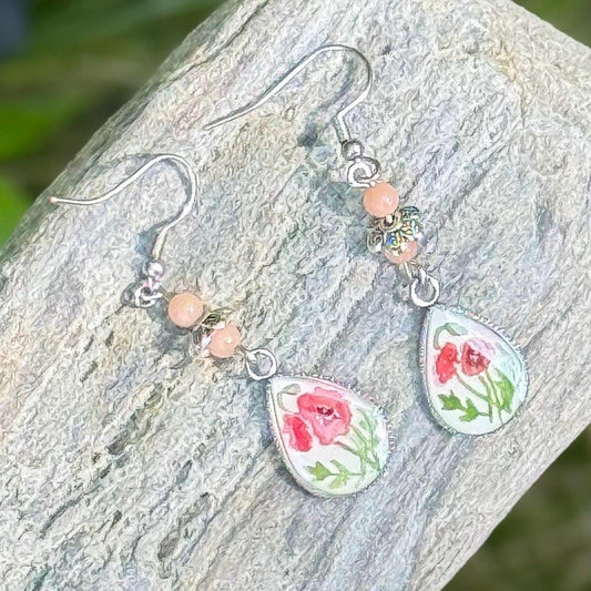 Poppy earring, floral jewelry, botanical theme earring, wild flower jewelry, whimsical watercolor jewelry, cottage core charm, boho flowers - The Watercolor Nest